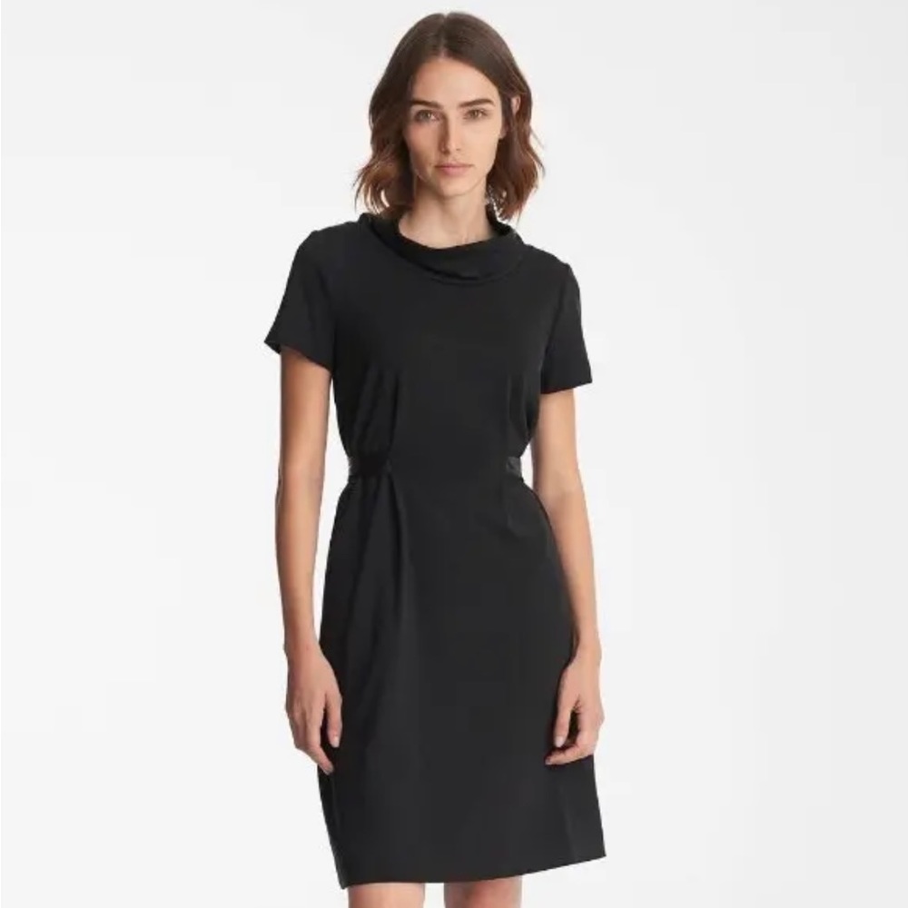 KARL LAGERFELD PARIS NWT ROLL COWL NECK SHIFT DRESS